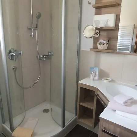 Lejlighedshotel Christine 3*